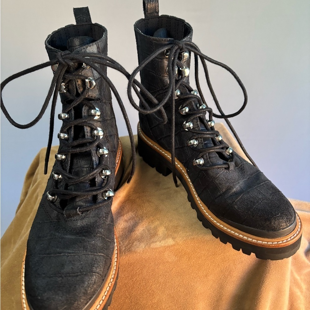 Marc Fisher LTD Black Combat Boots Chunky Lug Sole Y2K Urban Streetwear - Picture 4 of 16